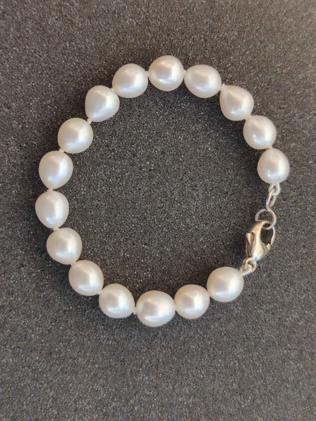 Pearl bracelet with silver clasp 00283069