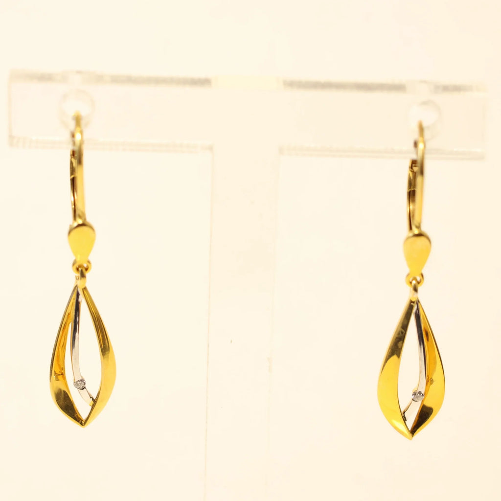 18KT gold drop earrings 062043A