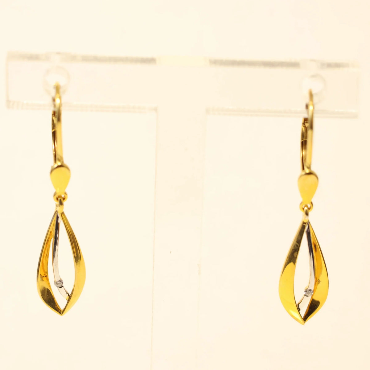 18KT gold drop earrings 062043A