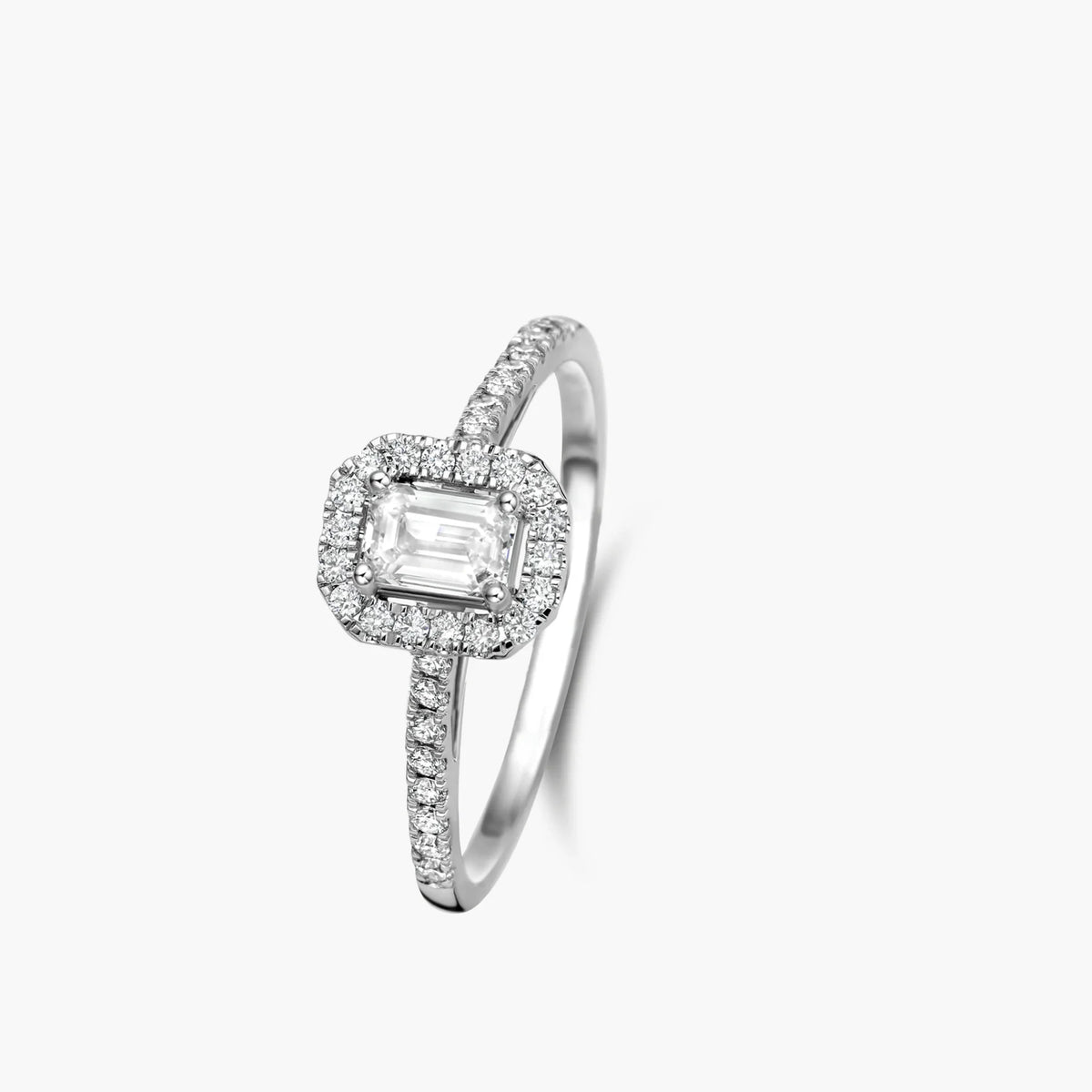 Solitaire Ring Halo Beyond