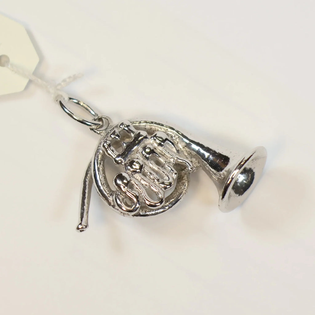 Silver horn pendant