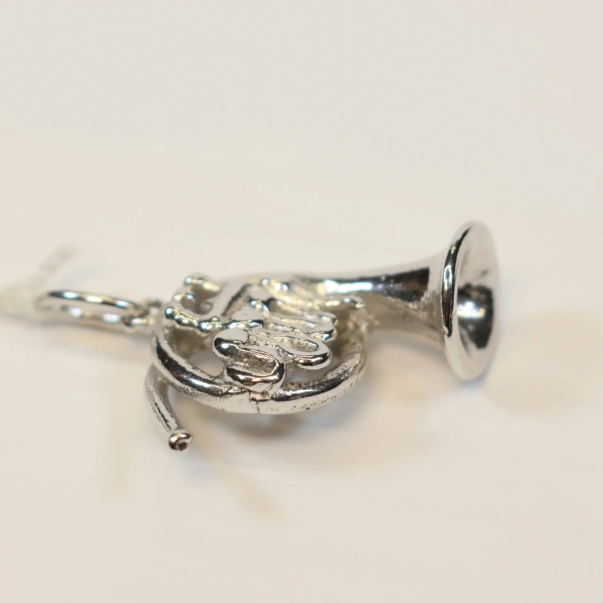Silver horn pendant