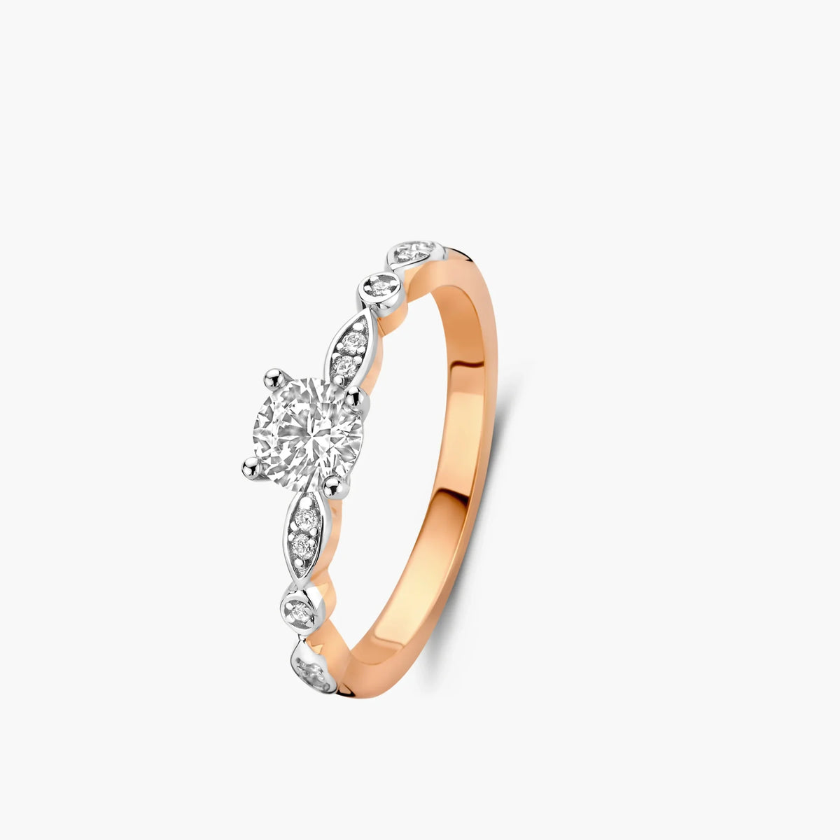 Solitaire Ring Romantic