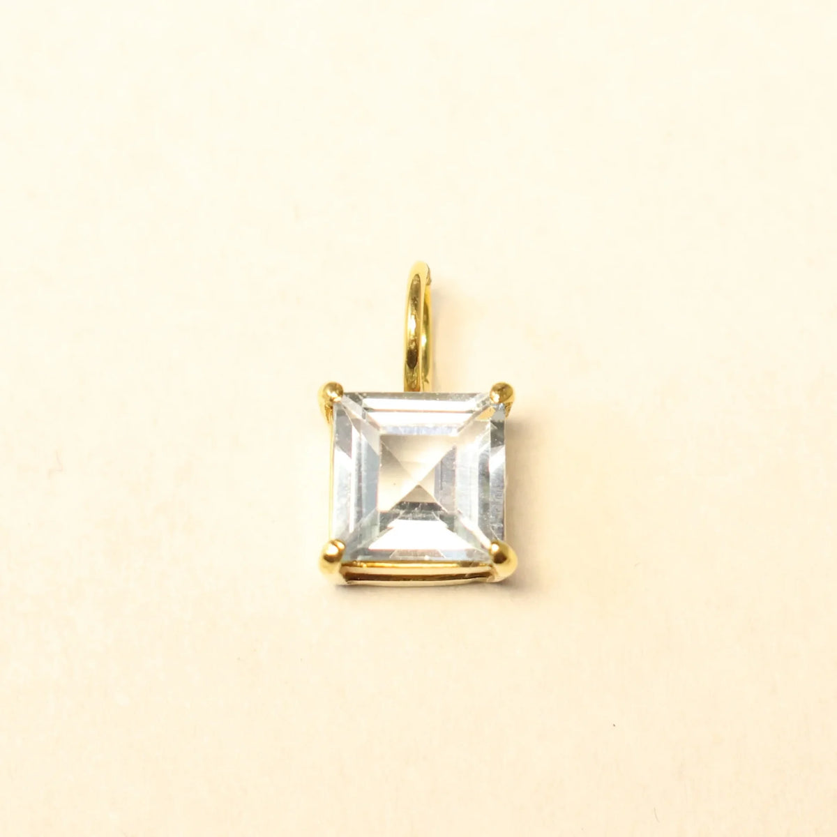 18kt yellow gold square pendant with topaz 066852/T