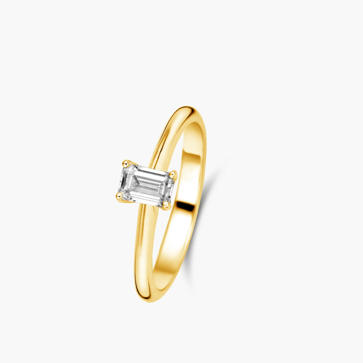 Solitaire Ring Classic